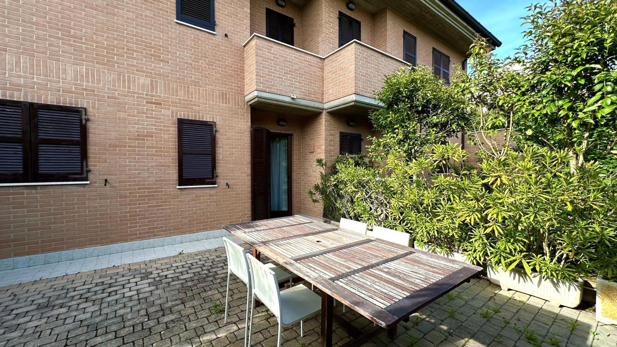 Apartment Sirolo, Trilocale Con Giardino - S336 *